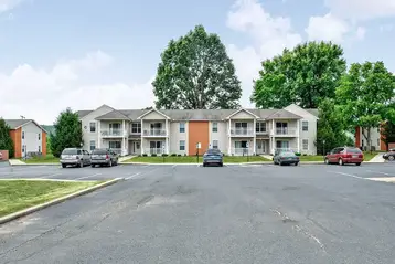 Laughlin Woods Apartments 401 Columbia Ct Cambridge Oh Rentcafe